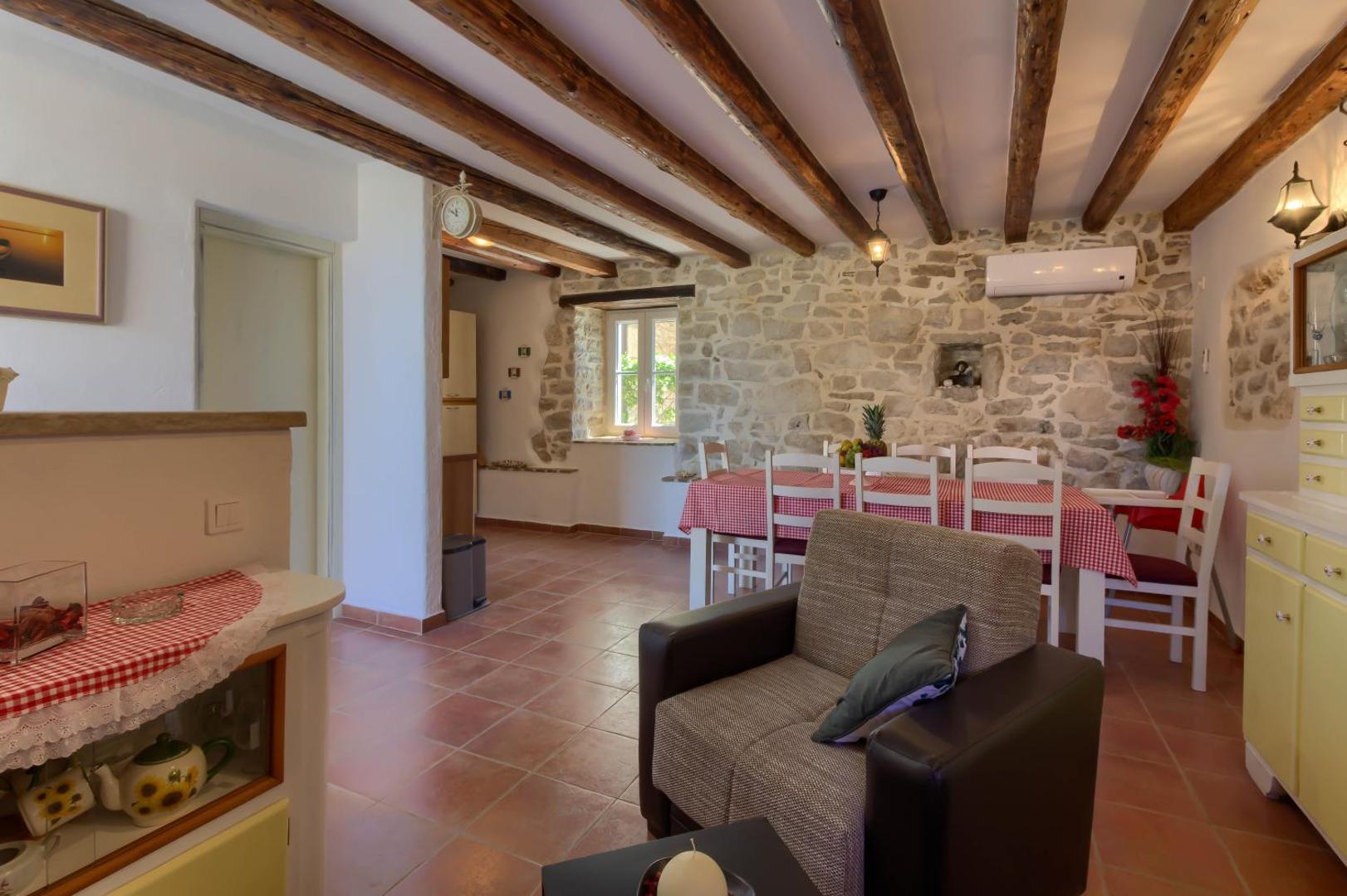 Villa Zita — Wohnen und Küche
